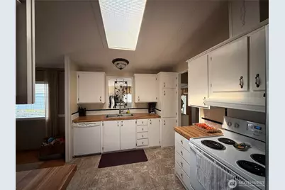 2240 W Broadway Avenue #201, Moses Lake, WA 98837 - Photo 8