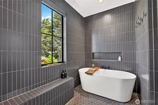 4021 & 4023 W Raye St, Seattle, WA 98199 - Photo 20