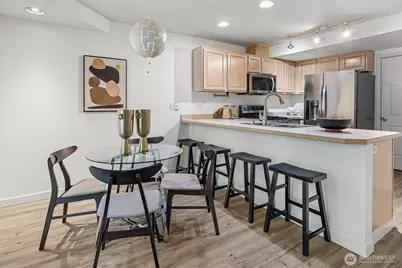 2220 S 336th Street #404, Federal Way, WA 98003 - Photo 10