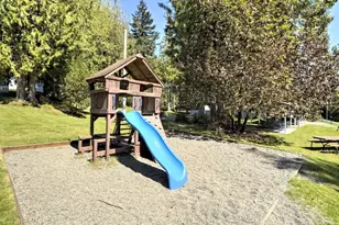70 E Panorama Dr, Shelton, WA 98584 - Photo 24