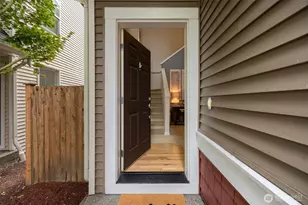 330 124th Pl SE, Everett, WA 98208 - Photo 2