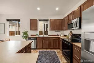 330 124th Pl SE, Everett, WA 98208 - Photo 4