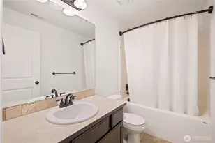 21011 SE 39th Dr, Bothell, WA 98021 - Photo 22