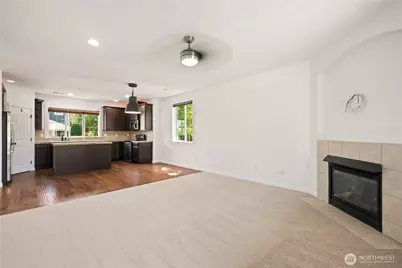 21011 SE 39th Dr, Bothell, WA 98021 - Photo 10
