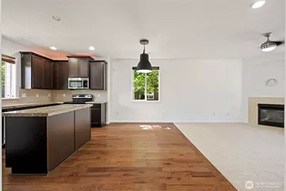 21011 SE 39th Dr, Bothell, WA 98021 - Photo 8