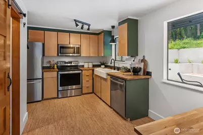 22914 2nd Avenue SE, Bothell, WA 98021 - Photo 10