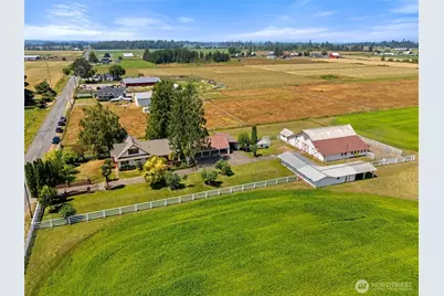21304 SE 448th Street, Enumclaw, WA 98022 - Photo 2