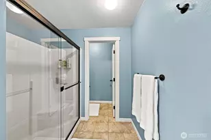 14117 Parkview Dr E, Bonney Lake, WA 98391 - Photo 24