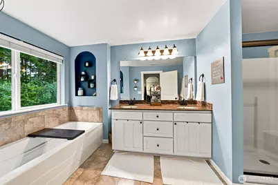 14117 Parkview Drive E, Bonney Lake, WA 98391 - Photo 22