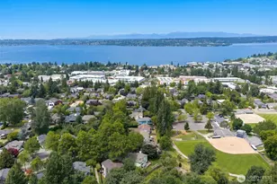 910 6th Pl S, Kirkland, WA 98033 - Photo 4
