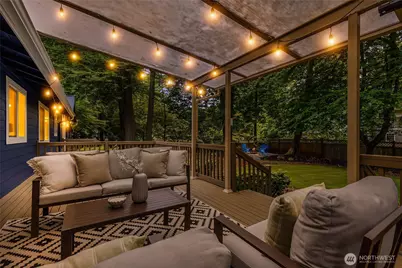 1928 218th Lane SE, Sammamish, WA 98075 - Photo 18