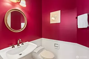 19004 64th Ave NE, Kenmore, WA 98028 - Photo 16