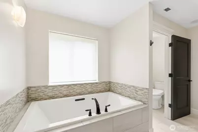 20126 SE 308th Street, Kent, WA 98042 - Photo 12