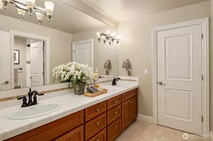 13266 NE 47th St, Bellevue, WA 98005 - Photo 28