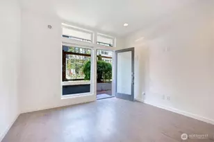 114 20th Ave, Seattle, WA 98122 - Photo 8