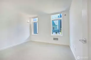 114 20th Ave, Seattle, WA 98122 - Photo 14