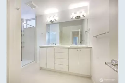 114 20th Ave #B, Seattle, WA 98122 - Photo 16