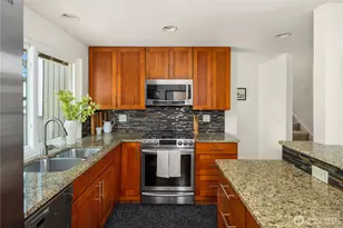 11119 NE 142nd St, Kirkland, WA 98034 - Photo 8