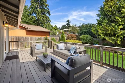 11119 NE 142nd Street, Kirkland, WA 98034 - Photo 12
