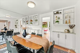 2127 NW 99th St, Seattle, WA 98117 - Photo 10