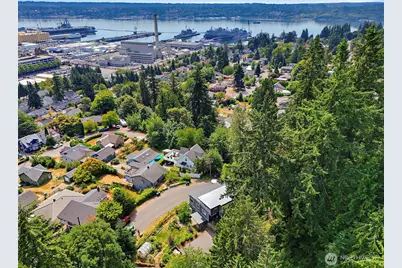 205 S Hartford, Bremerton, WA 98312 - Photo 4