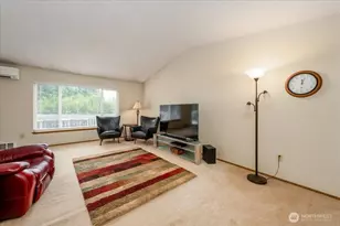 5027 126th St SE, Everett, WA 98208 - Photo 8