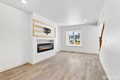 1207 8th Street, Bremerton, WA 98337 - Photo 6