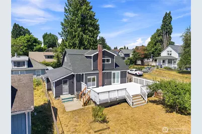 1207 8th Street, Bremerton, WA 98337 - Photo 2