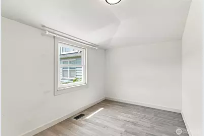 1207 8th Street, Bremerton, WA 98337 - Photo 18