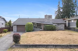 4507 Rucker Ave, Everett, WA 98203 - Photo 2