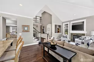 25817 NE 4th Pl, Sammamish, WA 98074 - Photo 12
