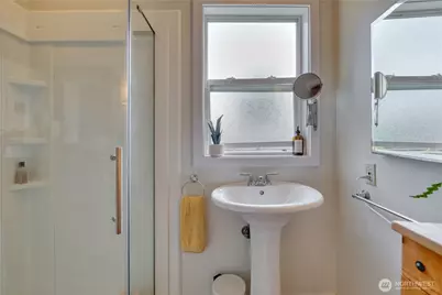 610 Calhoun Drive, Point Roberts, WA 98281 - Photo 14