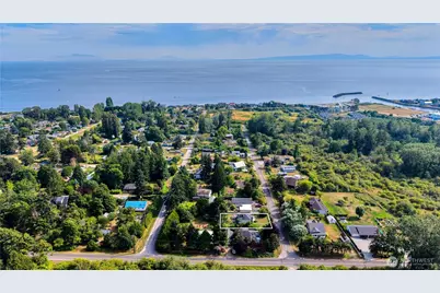 610 Calhoun Drive, Point Roberts, WA 98281 - Photo 22