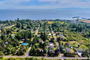 610 Calhoun Dr, Point Roberts, WA 98281 - Photo 22