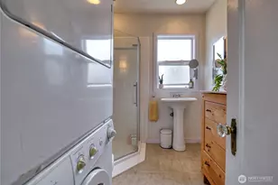 610 Calhoun Dr, Point Roberts, WA 98281 - Photo 16