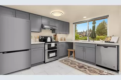 13012 SE 47th Street, Bellevue, WA 98006 - Photo 14