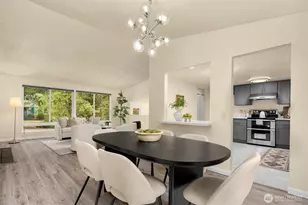 13012 SE 47th St, Bellevue, WA 98006 - Photo 12