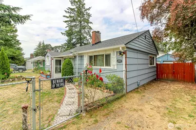 1425 118th Street S, Tacoma, WA 98444 - Photo 2