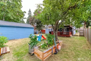 1425 118th St S, Tacoma, WA 98444 - Photo 18