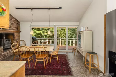 9226 SE 60th Street, Mercer Island, WA 98040 - Photo 14