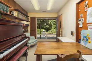 9226 SE 60th St, Mercer Island, WA 98040 - Photo 28