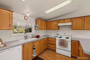 1101 S Scheuber Rd, Centralia, WA 98531 - Photo 10