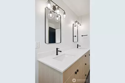 4521 35th Avenue S, Seattle, WA 98118 - Photo 18
