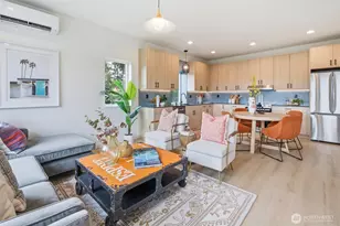 4521 35th Ave S, Seattle, WA 98118 - Photo 8
