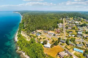 320 N Palmer Dr, Port Townsend, WA 98368 - Photo 4