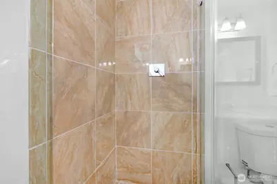 10530 124th Avenue NE, Kirkland, WA 98033 - Photo 24