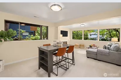 6560 81st Avenue SE, Mercer Island, WA 98040 - Photo 24
