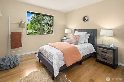 6560 81st Avenue SE, Mercer Island, WA 98040 - Photo 20