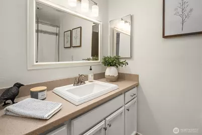 6560 81st Avenue SE, Mercer Island, WA 98040 - Photo 18