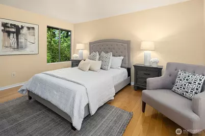 6560 81st Avenue SE, Mercer Island, WA 98040 - Photo 22